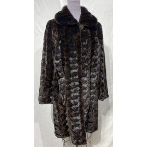 mink groove section 7/8 coat dyed brown LH mink collar groove (99072)